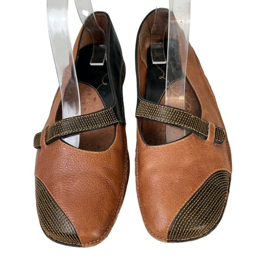 CLARKS Genuine Leather Mary Jane Flats Loafers Black Brown Casual Shoes sz 6.5 - Picture 3 of 12